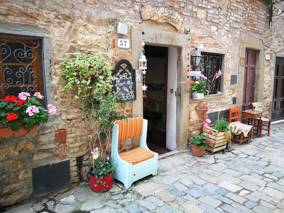 włoskie jedzenie, Jamie Oliwier,Jame's Italie, winnica,prostota,świeżość,włoska kuchnia,