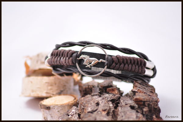 Mustang, Ford Mustang, Mustang GT, bransoleta, bransoletka męska, biżuteria, męska, emblemat, żeton, żemyk, zapięcie, stop cynku