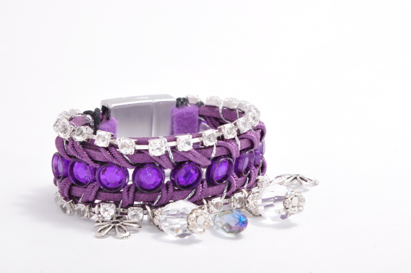 fioletowa,bransoletka,zapięcie magnetyczne,