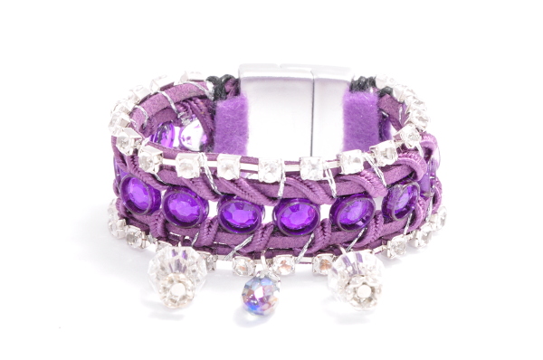bransoletka,fioletowa,kryształki,bransoletka dla dziewczynki,rzemyk,zapięcie magnesowe,