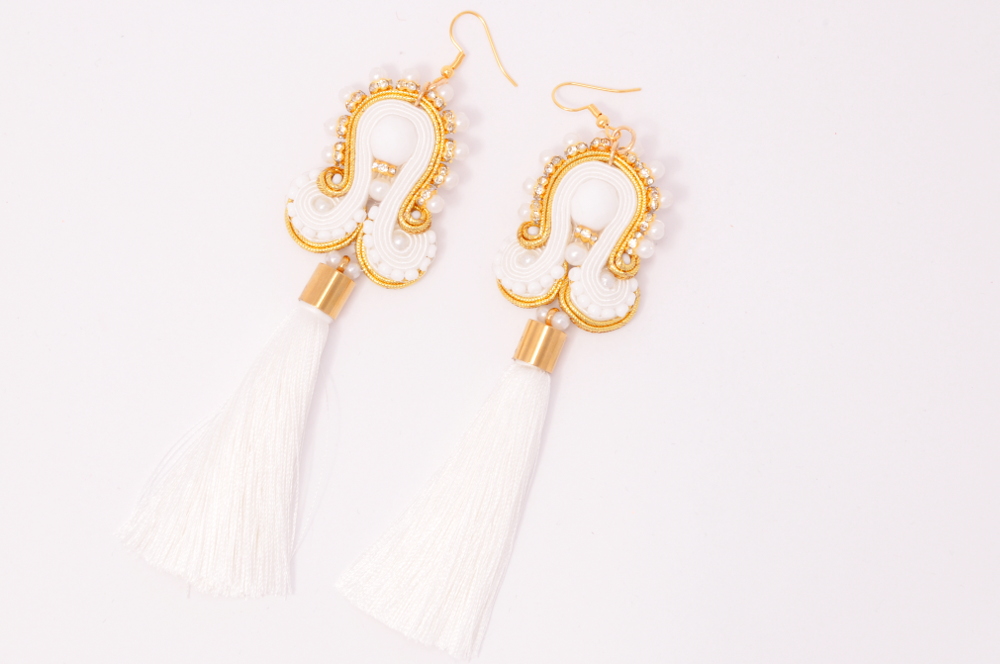 kolczyki sutasz,złota korona,biało-złote,sutasz biało-złoty,bżuteria biało-złota,ślubna biało-złota,,