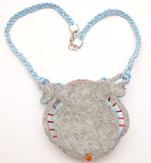 muszelka, morska, nadmorska, marynarski, klimat, morski, karneol, wisiorek, biżuteria, naszyjnik, kolczyki, sutasz, soutache,