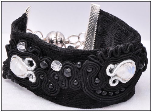 soutache, konik, damska, morski, kamień, księżycowy, onyks, biżuteria, sutasz, czarna, bransoletka, czarny, soutache, sutaszowa,