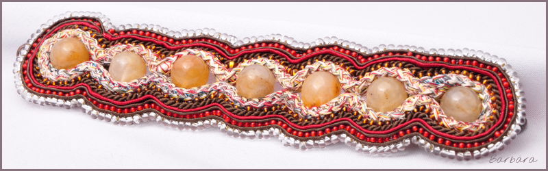 kolczyki, sutaszowy zestaw, biżuteria, bransoletka, bransoletka sutasz, bezbarwny, rękodzieło, sutaszowy zestaw, sutasz, brązowy, czerwony, pomarańczowy, inspiracje, handmade,